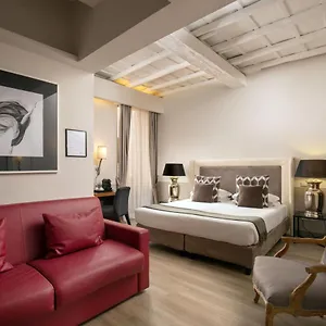 https://condotti-palace.it-romehotels.com