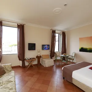 https://residenza-gens-julia.it-romehotels.com